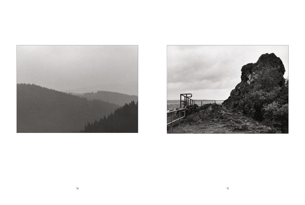 Ulrich Wüst - Jahrebuch – Zeichen und Reisen