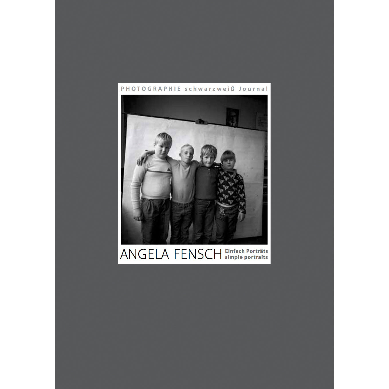 Journaux de la FONDATION PHOTOGRAPHIE noir et blanc 